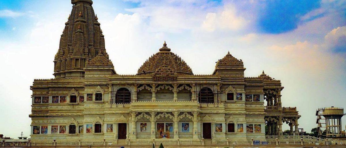Must-Visit-Temples-in-Vrindavan-1